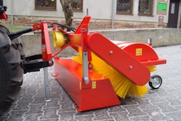 1-12-02_az-malotraktory_024