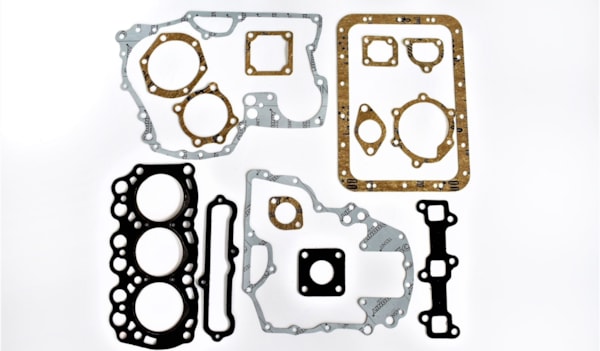 1-Sada%20t%C4%9Bsn%C4%9Bn%C3%AD%20motoru%20TK-L3A