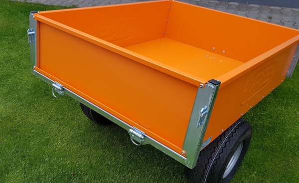 3-pozink-plus-pohled-na-zadni-celo