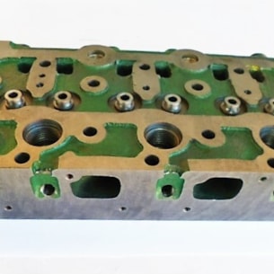 Hlava motoru Kubota D850, D950