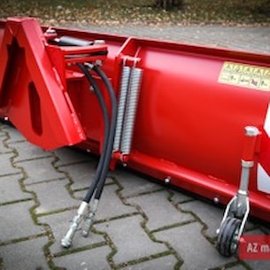 Radlice shrnovací přední otočná hydraulicky ovládaná SRPO