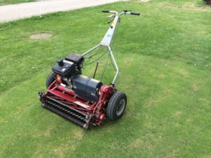 Sekačka Baroness LM65DGM
