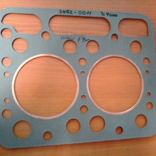 Těsnění pod hlavu Kubota 2V Z650, Z751