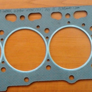 Těsnění pod hlavu Yanmar 4TNV86V