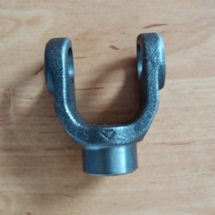 Vidlička kardanu Kubota 66621-57320