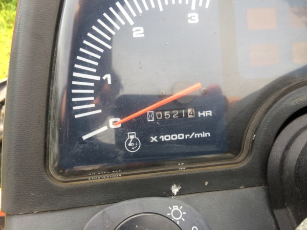 4-EE4F9025-64AD-4AFE-B7D3-5C96EE87BCB0