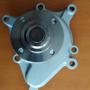 Vodní pumpa Iseki TU1700, TU1900