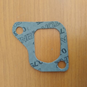 Těsnění sání Kubota Z500, D650, D750, D850