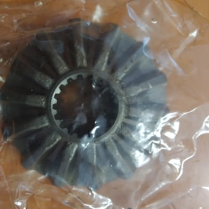 Pastorek přední nápravy 18/14 Kubota B1600, B1702