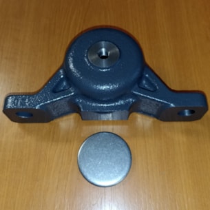 Uložení přední nápravy Kubota GL260, GL261