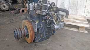 Motor Iseki E3112 3V použitý