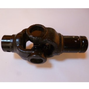 Kloub kardanu Kubota B délka 137/14 zubů