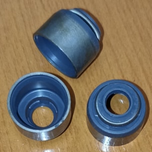 Gufero ventilů 7x13 Iseki TS/TL/TA, TU, Mitsubishi K3, K4