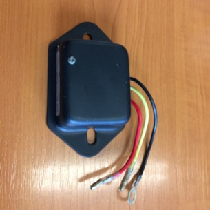Regulátor napětí 3-pin Yanmar YM1110, YM1500 14V
