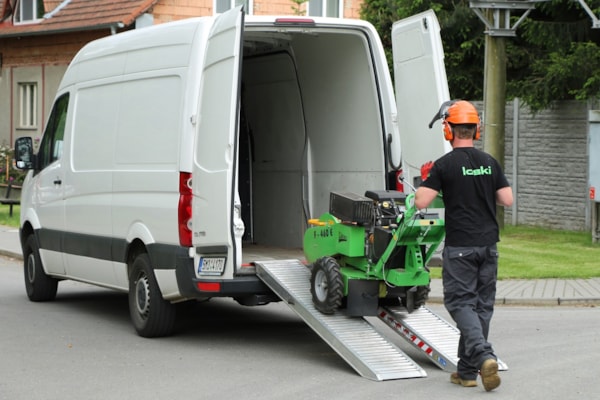 LASKI_Stump_Cutter_F460E-27-07