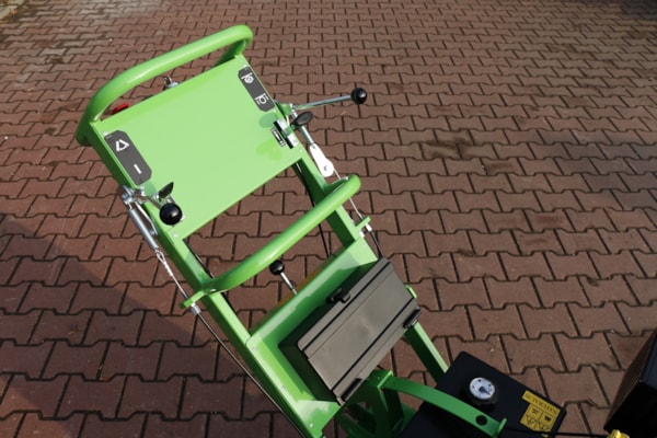 f460e-27-1