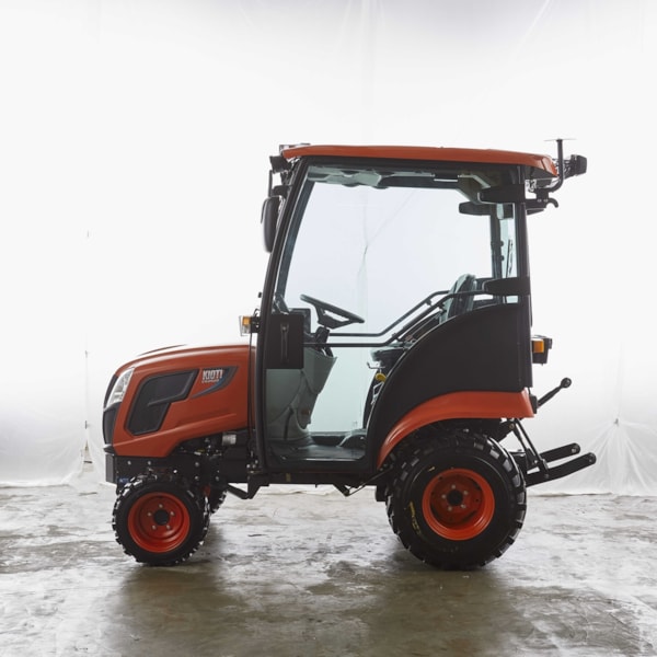 traktor-kioti-cs2520h-s-kabinou_optimized