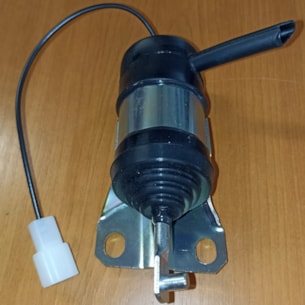 Cívka - stop solenoid Kubota D902, D1463