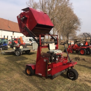 Sběrač listí TORO Turf Sweeper 4800HL - po opravě