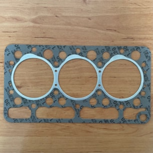 Těsnění pod hlavu Kubota 3V D850