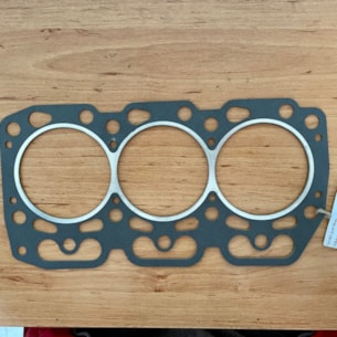 Těsnění pod hlavu Shibaura 3V ST329 motor BD151