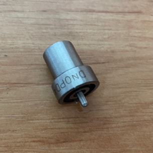 Tryska vstřikovací Iseki E393, E3100, E3112 nepřímý vstřik DN0PD49