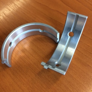 Ložisko hlavní Kubota D722 STD