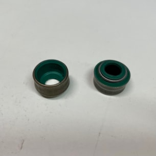 Gufero ventilů 8x12 Iseki TU185