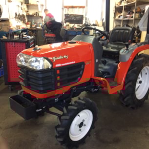 Repase kompletní traktoru do 18 koní