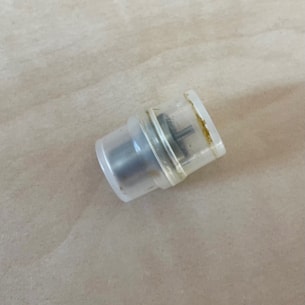 Tryska vstřikovací Kubota D1703, V1903, V2203, V2403