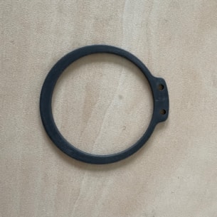 Kroužek pojistný svislého čepu Kioti CK4010