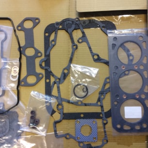 Sada těsnění motoru Iseki K3C, Mitsubishi K3C