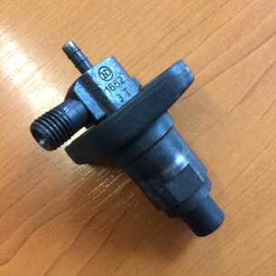 Vstřikovač motoru KE70 nebo K3B použitý