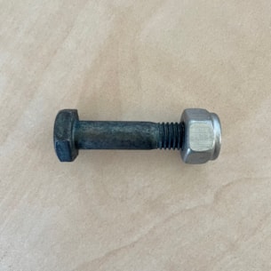 Šroub s maticí pro kladiva mulčovače Tierre