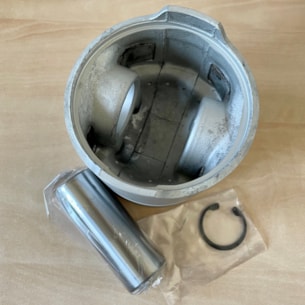 Píst Mitsubishi S4S STD