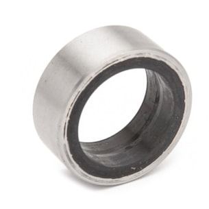 Pouzdro těsnící vymezovací Kubota B7001