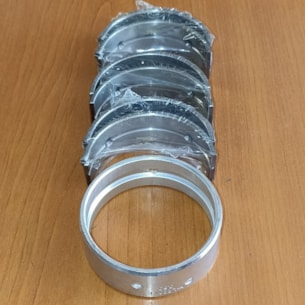 Ložisko hlavní Shibaura S773 STD SADA