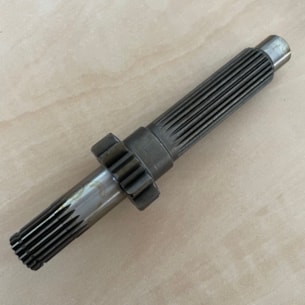Hřídel převodovky 11 zubů Kubota B5000, B5001