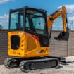 Force 326 minibagr 2600 kg