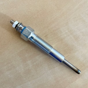 Svíčka M10 85/22 mm 8V Mitsubishi S3L2, S4L2