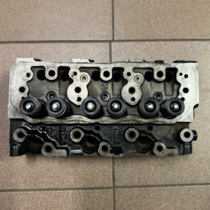 Hlava motoru Yanmar 3TNB80, 3TNB82, 3TNB84 použitá