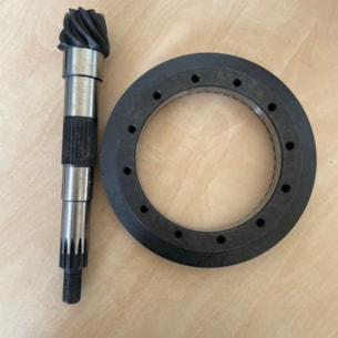 Pastorek difer. a talířové kolo Yanmar F235, F265, FX24