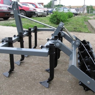 Kypřič pasivní PKN1600 s nastavením válce vřeten