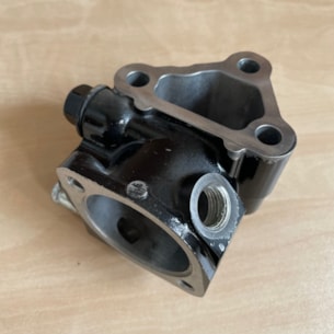 Domek termostatu Mitsubishi S3L, S4L použitý