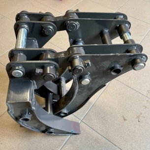 Kleště na kulatinu minibagr Force 110