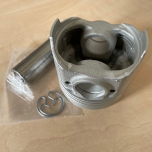 Píst Kubota D662 STD