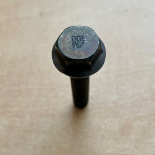 Šroub náboje kola M8x40 mulčovač AS901 SM