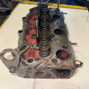 Hlava motoru Shibaura S723 - použitá