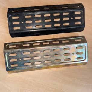 Kryt výfuku Kubota B7000 použitý