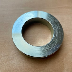 Rozpěrka k řemenici štěpkovače Laski LS150